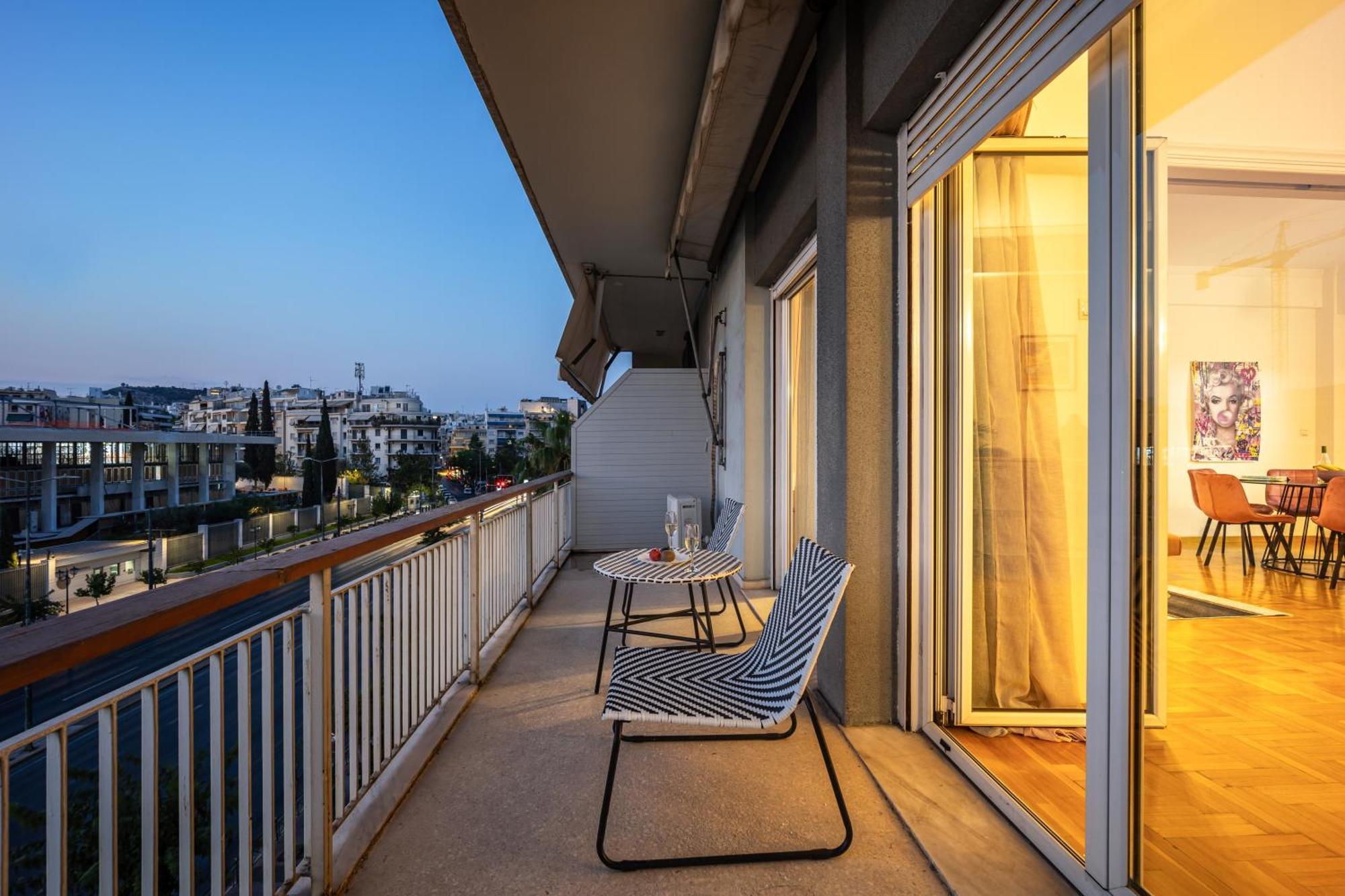 Royal Embassy Apartment Афины Экстерьер фото