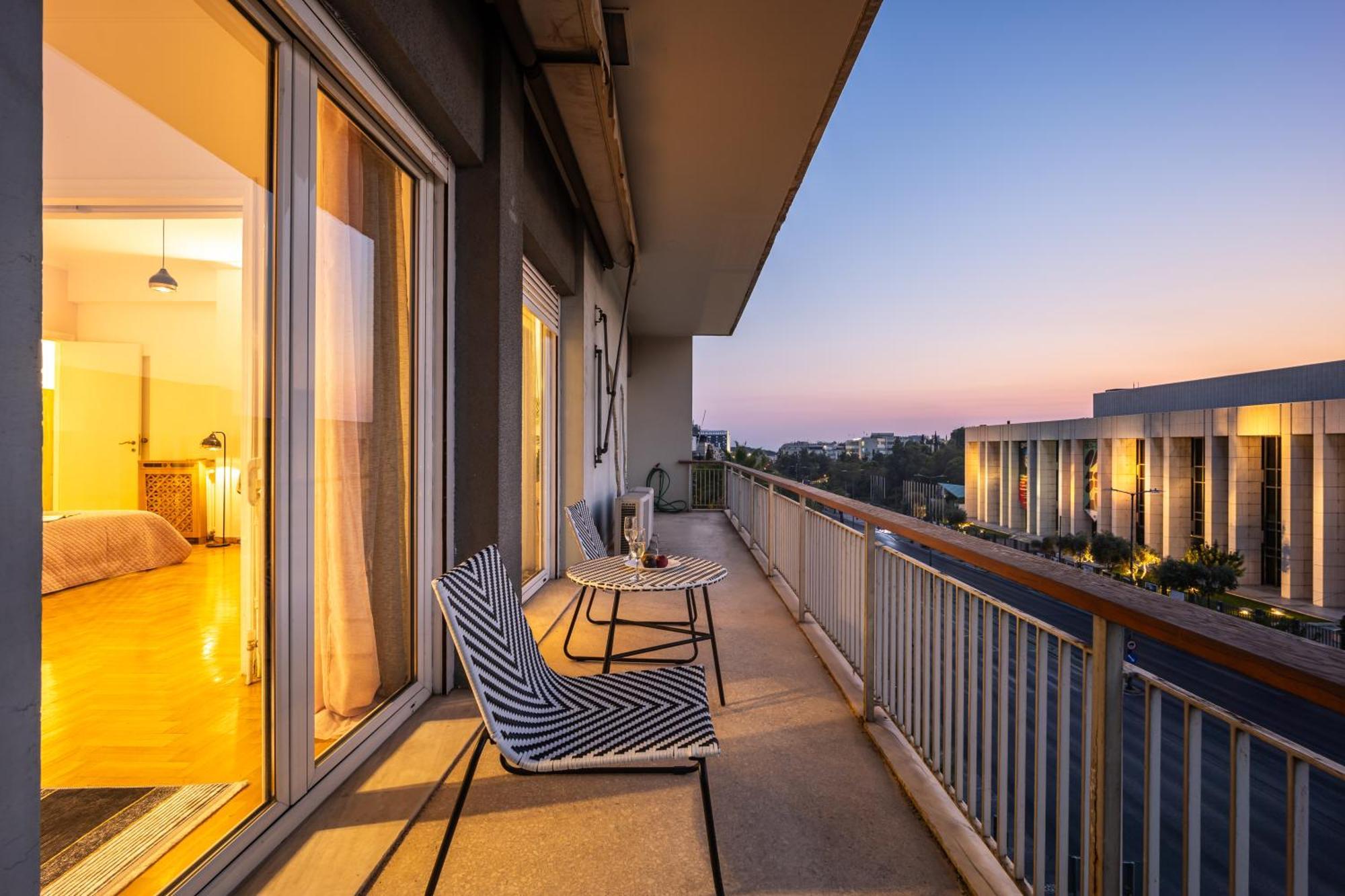 Royal Embassy Apartment Афины Экстерьер фото