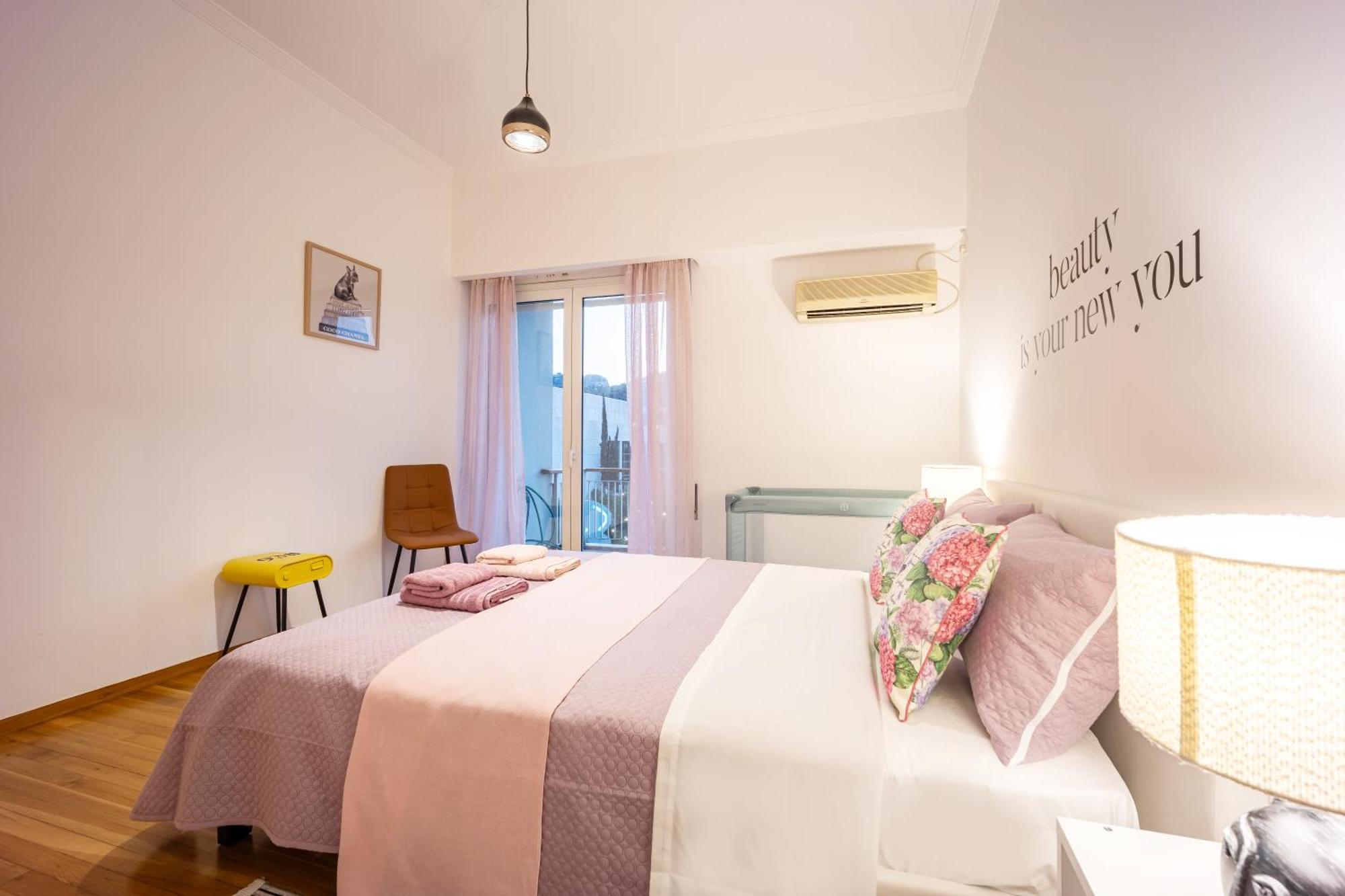 Royal Embassy Apartment Афины Экстерьер фото